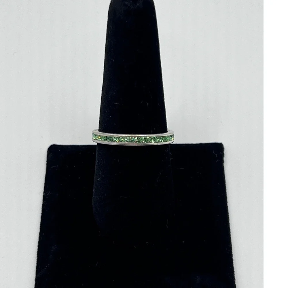 Eternity Ring Women's Size 9.5 Green Silver Excellent 925